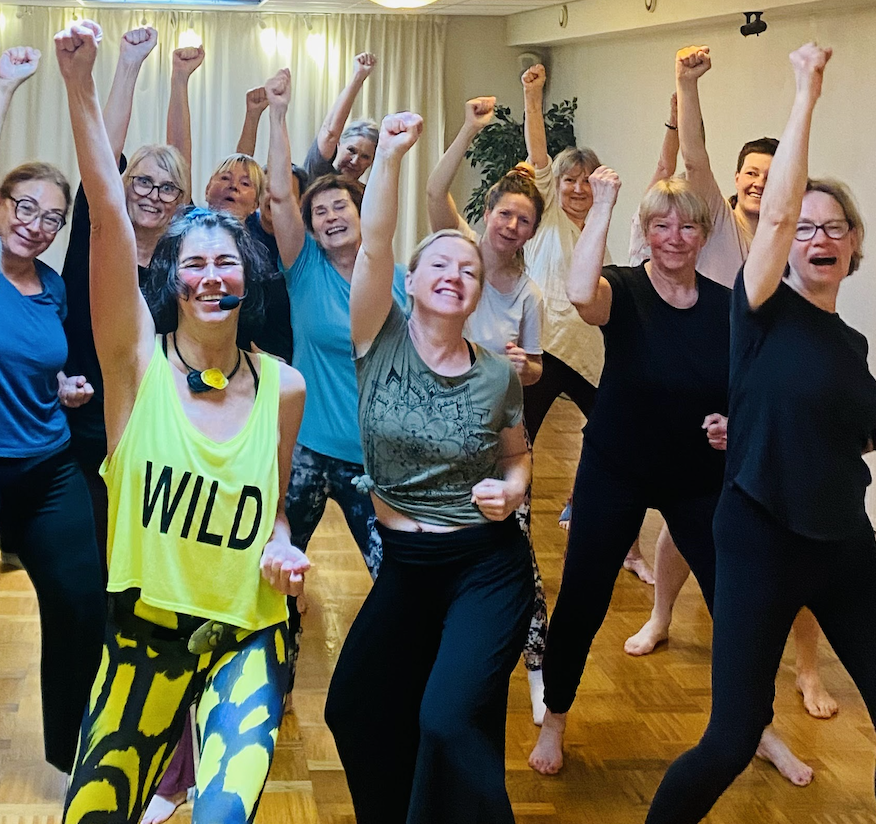 Kristina, med Nia-ikonen Ann Christiansen. Workshop på Nia Movement i Göteborg.
